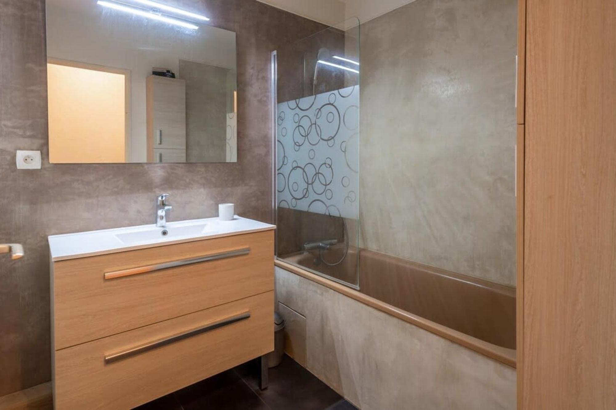 Entre Lac Furnished Flat Apartment *